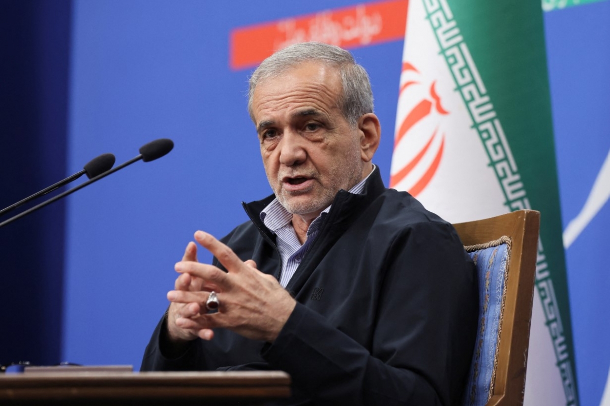 Tổng thống Iran ban hành luật đình chỉ hợp tác với IAEA